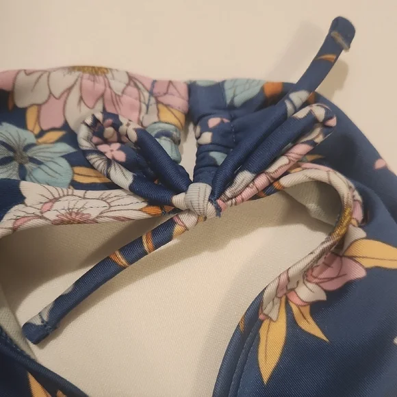 Art Class Bikini Set - Picture 15 of 15